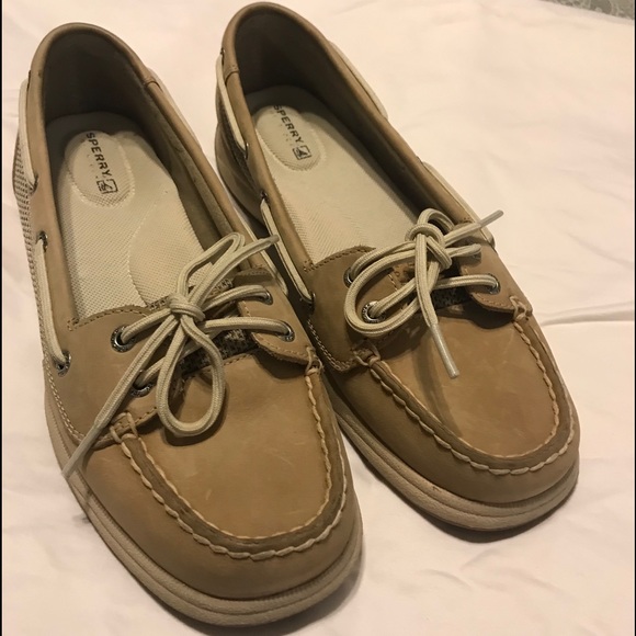 Sperry slip on leather shoes - Picture 2 of 5